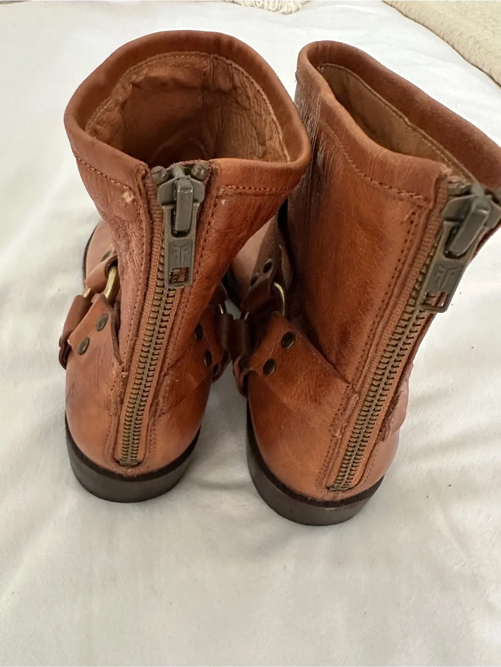 NWOT Frye Veronica Women’s  Brown Leather Harness Boots